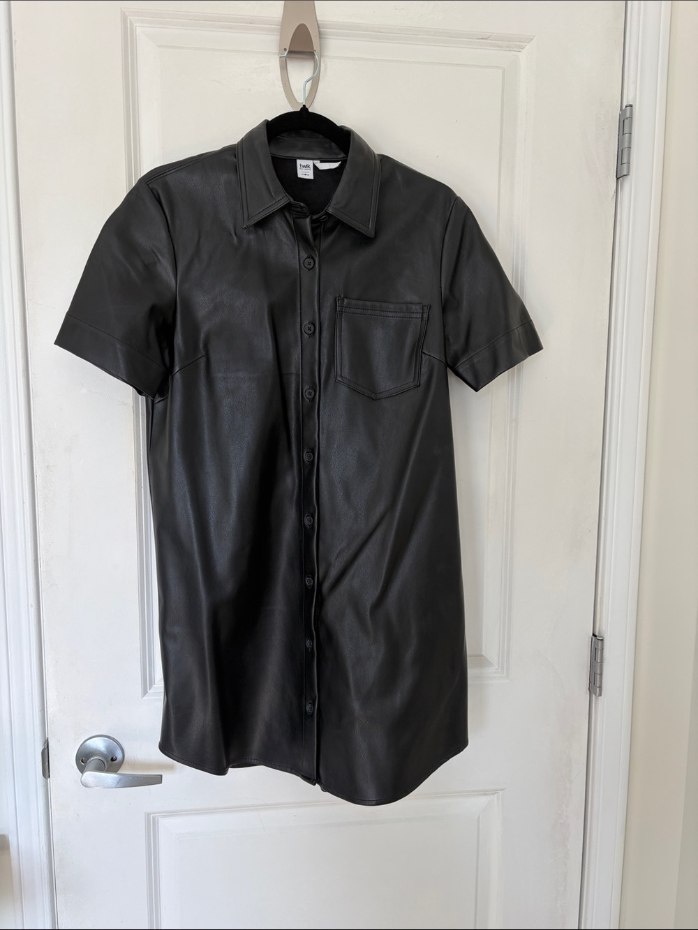 Black Short-Sleeve Leather Shirt - Unbranded